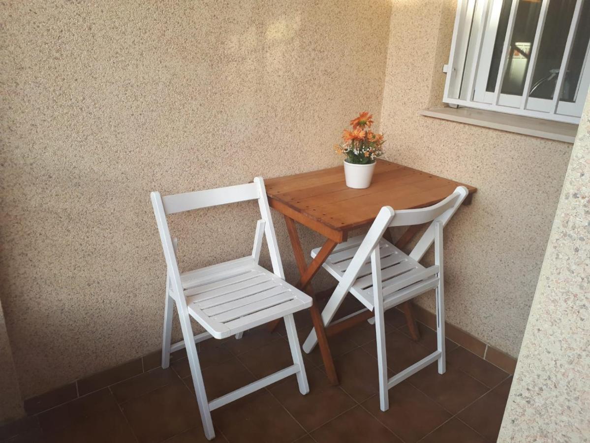 Apartamento 9 De Octubre Los Montesinos Exterior foto